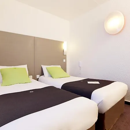 Hotel Campanile Centre 3*