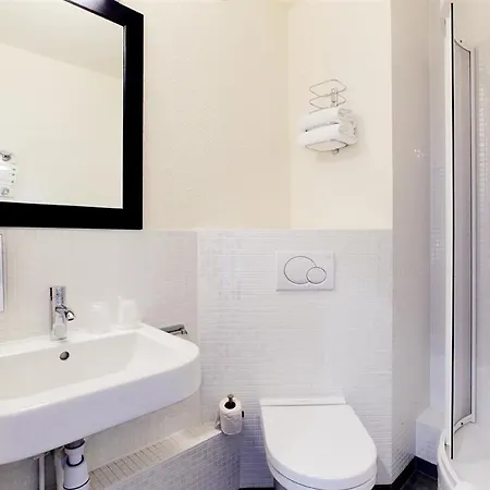 Campanile Centre 3*