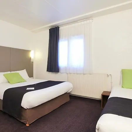 Campanile Centre Hotel 3*