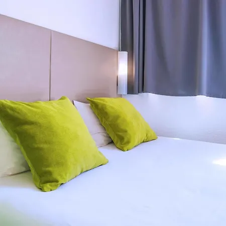 Campanile Centre Hotel