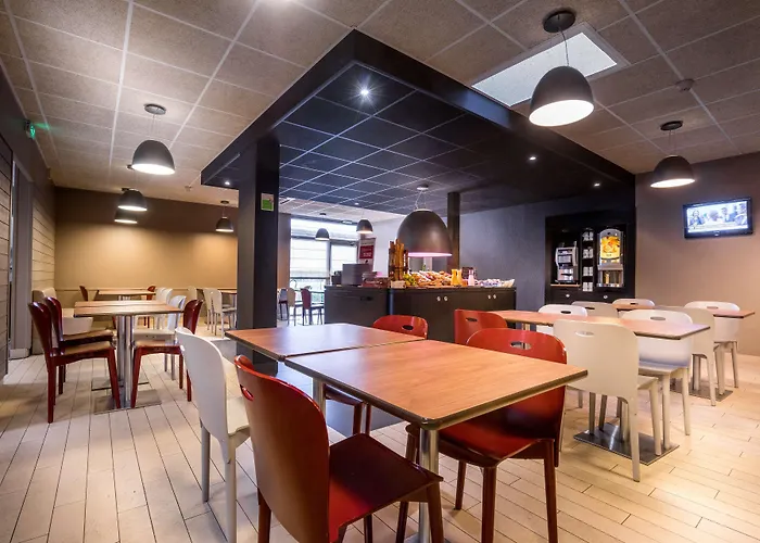 Campanile Centre Hotel Créteil