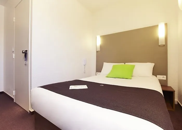 Campanile Centre Hotel Créteil